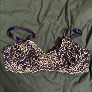 Savage X Fenty Lace Bralette in Navy and Bright Green